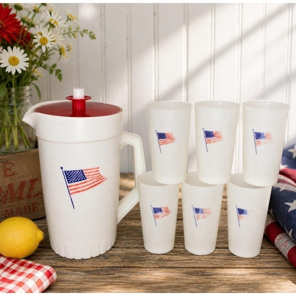 Vintage Tupperware Pitcher & Cups Set American Flag Red White Blue 80s Picnic
